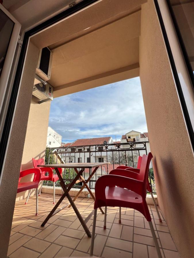 Ksenia Guesthouse Apartments And Studios Budva Exterior photo