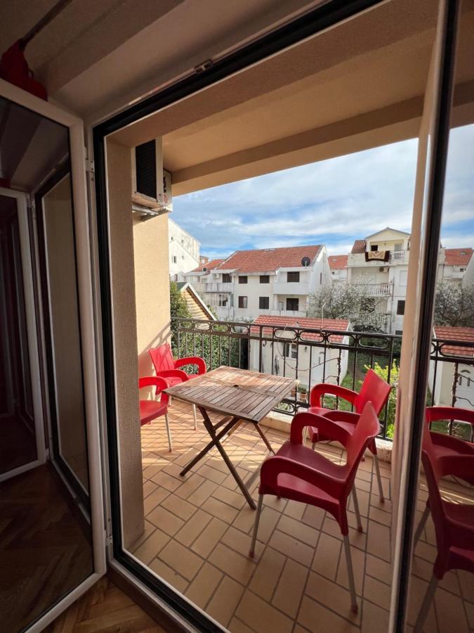 Ksenia Guesthouse Apartments And Studios Budva Exterior photo