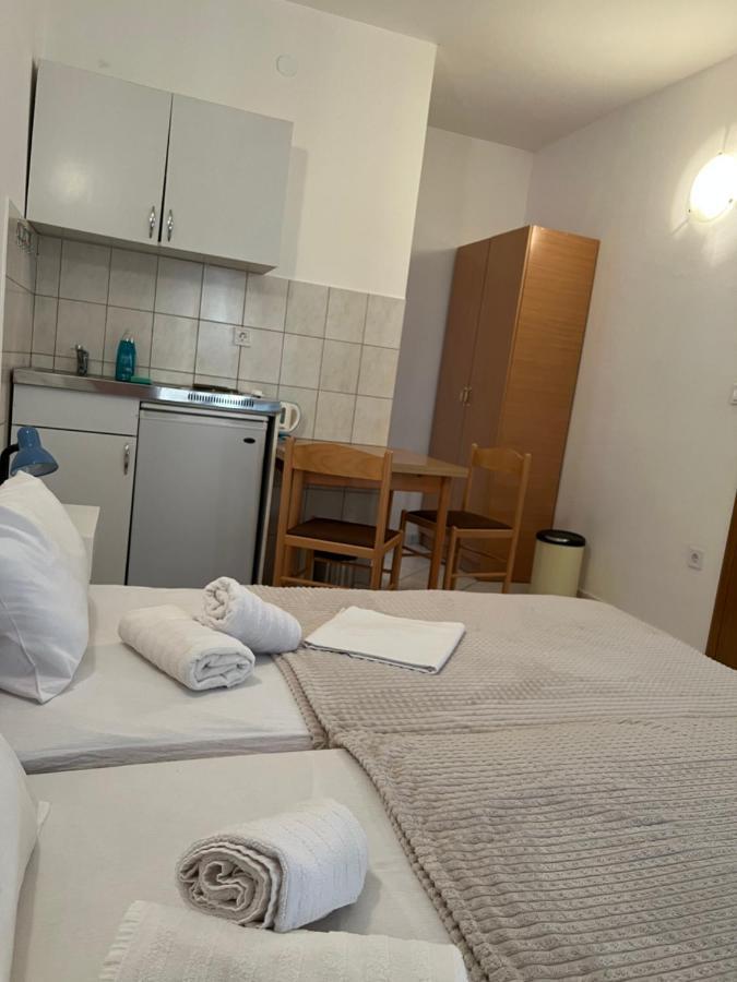 Ksenia Guesthouse Apartments And Studios Budva Exterior photo