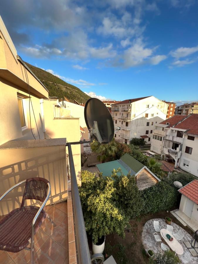 Ksenia Guesthouse Apartments And Studios Budva Exterior photo