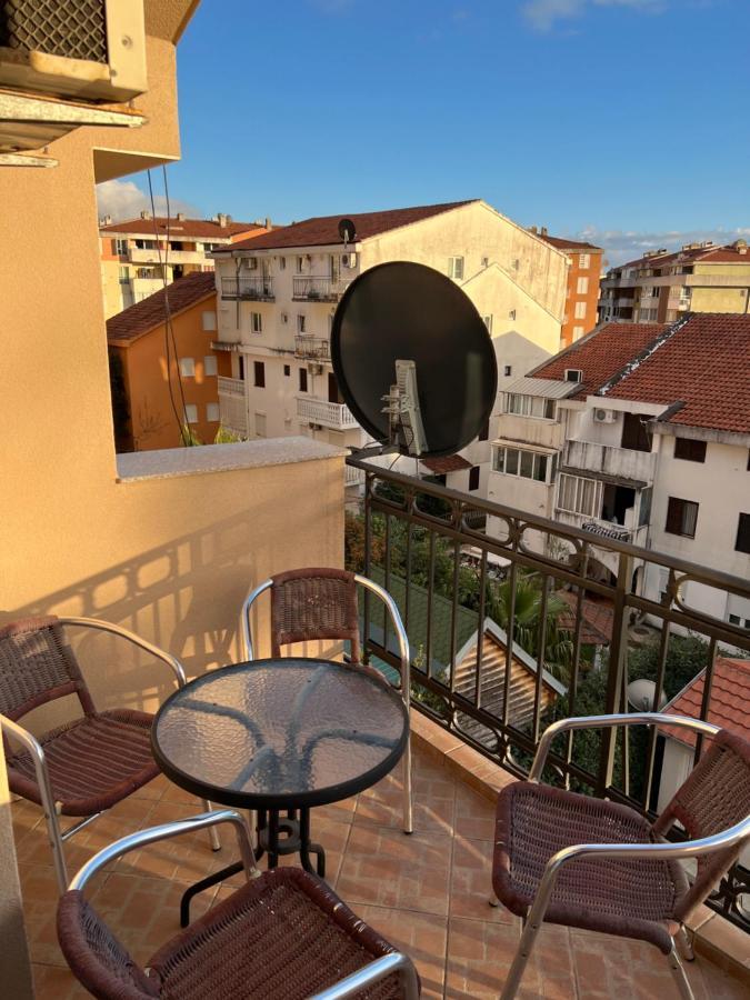 Ksenia Guesthouse Apartments And Studios Budva Exterior photo